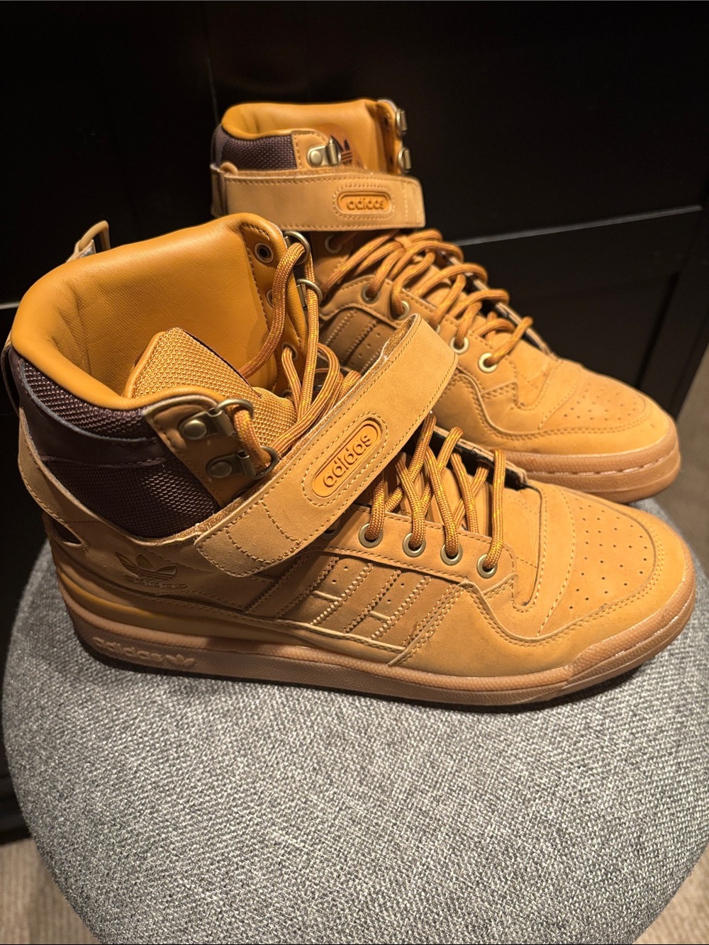 Adidas Forum Hi OG, Mesa & Gum-Brown, (Style Code: AQ5519) Mens 9, Womens 10.5